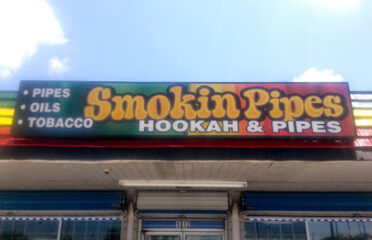 Smokin Pipes Smoke Shop Holiday