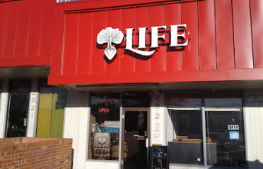 Tree Life Cigar Shop