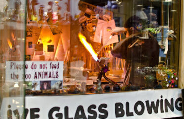 Elev8 Glass Gallery – Head Shop, Smoke Shop & Functional Glass Art | East Side (HEMP)