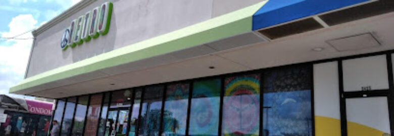 Retro Revolution Smoke Shop