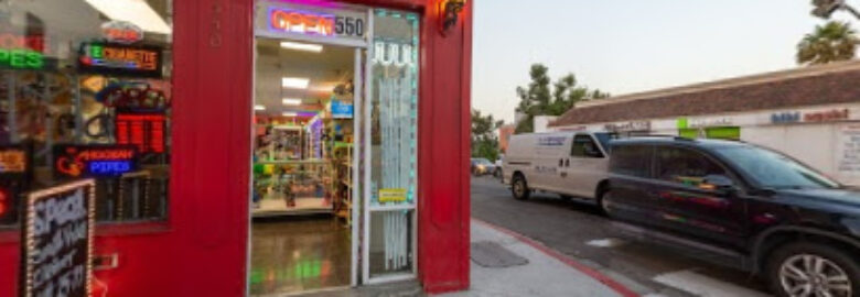 Universal Smoke Shop