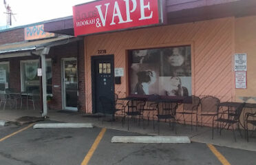 CLOUDS Glass Vape Kratom CBD Hookah Shop