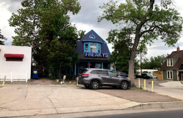 Freaky’s Smoke Shop & Tattoo V PLATTE