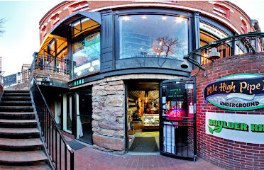 The Underground Smoke Shop on Pearl