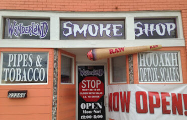 Wonder Land Smoke Shop